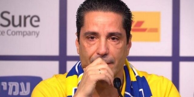 Βούρκωσε ο Σφαιρόπουλος: “Από τις πιο όμορφες στιγμές της καριέρας μου”