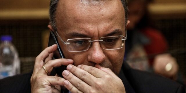 Χριστουγεννιάτικο δώρο σε ΠΑΕ και ΚΑΕ: Μειώνεται η φορολογία σε 22%