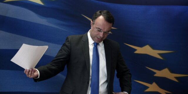 Κοινωνικό μέρισμα: Στα 700 ευρώ το βοήθημα – Οι δικαιούχοι και οι προϋποθέσεις