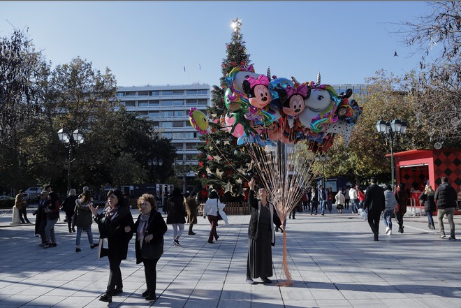 “Χριστουγεννιάτικο” πακέτο για τη μεσαία τάξη