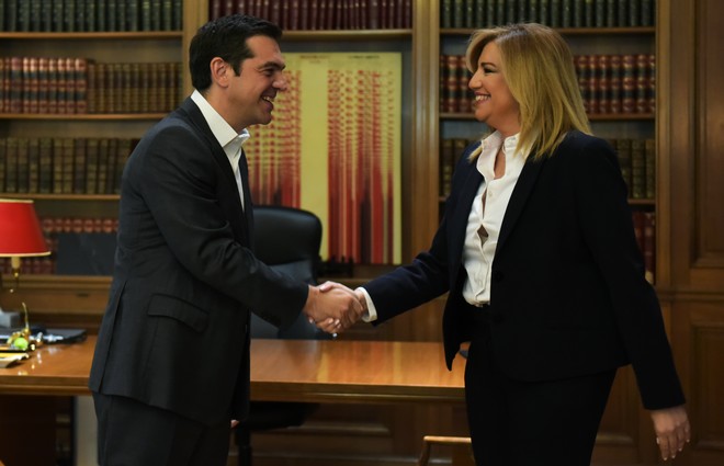 Τι προβληματίζει την ηγεσία της Χαριλάου Τρικούπη και “παγώνει” την προσέγγιση με την Κουμουνδούρου