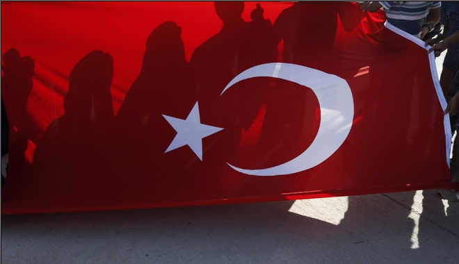 Τουρκία: “Οι Έλληνες δεν μπορούν να ξεχάσουν ότι τους ρίξαμε στο Αιγαίο” – “Εκτίθεστε” απαντά το ΥΠΕΞ