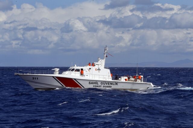 Τουρκία: Πλοίο προσέκρουσε στην ακτή του Βοσπόρου – Έκλεισε το Στενό