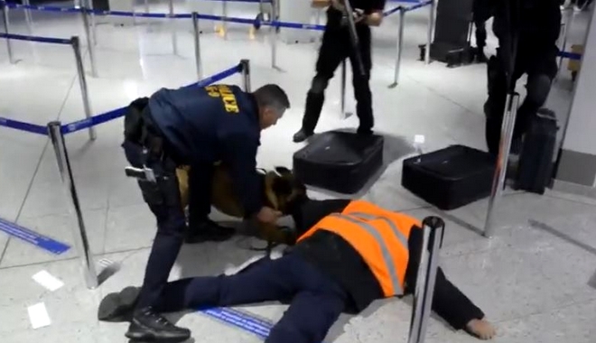 Εντυπωσιακά πλάνα από άσκηση ετοιμότητας στο Διεθνή Αερολιμένα Αθηνών