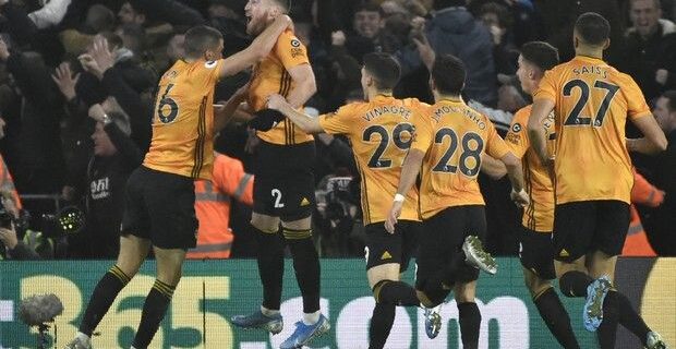 Γουλβς – Μάντσεστερ Σίτι 3-2: Τεράστια ανατροπή και δώρο τίτλου στην Λίβερπουλ