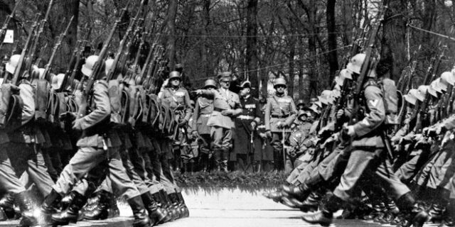 “Γερμανία και ΕΣΣΔ ήταν συνυπεύθυνες για το ξέσπασμα του Β΄ ΠΠ”