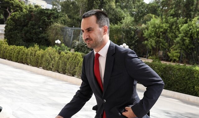 Χαρίτσης: Στηρίζει ή αποδοκιμάζει ο Μητσοτάκης τις πρακτικές Γεωργιάδη;