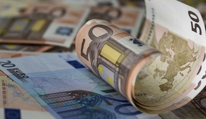 Κοινωνικό μέρισμα: Το αργότερο μέχρι την Τρίτη η πληρωμή των 215 εκατ. ευρώ