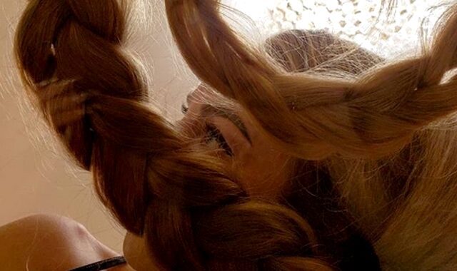 Η “Ραπουνζέλ” του 21ου αιώνα – Τα μαλλιά της φτάνουν σχεδόν τα 2 μέτρα