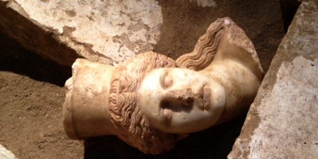 Αμφίπολη: “Ξαναχτίζουν” το σπουδαίο μνημείο – Πότε θα είναι επισκέψιμο