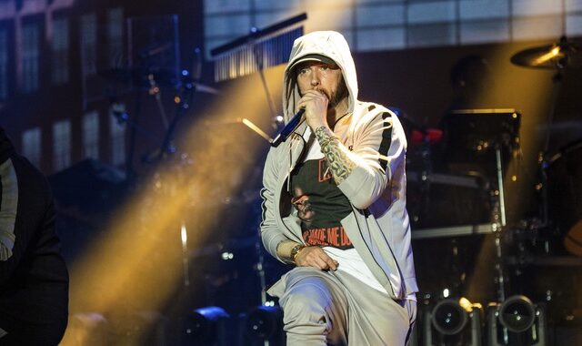 Δήμαρχος Μάντσεστερ για Eminem: “Είναι αξιοθρήνητος”