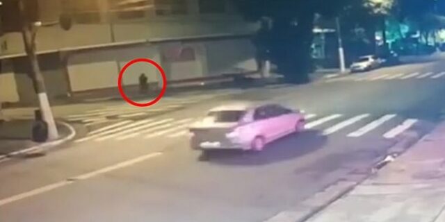 Σοκ στη Βραζιλία: Έβαλε φωτιά σε άστεγο και τον έκαψε