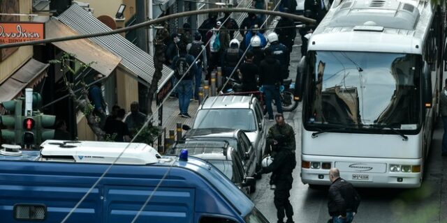 Εξάρχεια: Οκτώ συλλήψεις και 20 προσαγωγές σε νέα αστυνομική επιχείρηση