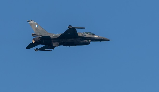 Oruc Reis: Η μυστική αποστολή ελληνικού F-16 πάνω από το τουρκικό πλοίο