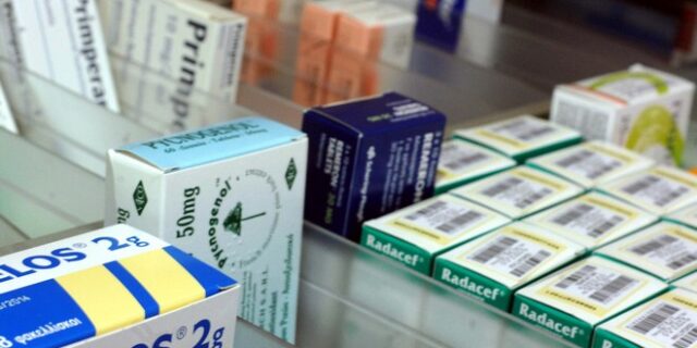 ΠΦΣ: Επιδεινώνεται το πρόβλημα της έλλειψης φαρμάκων