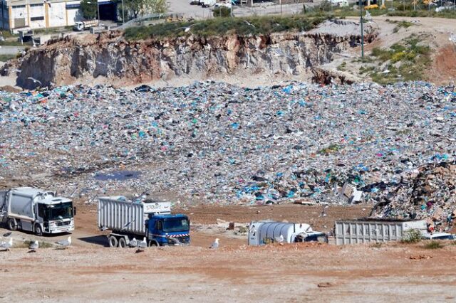 ΕΕΑΕ: Δεν υπάρχουν ραδιενεργά απόβλητα στον ΧΥΤΑ Φυλής