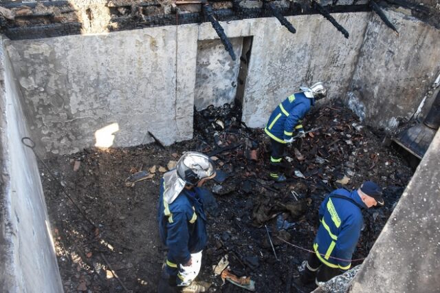 Τραγωδία στην Αργολίδα: Δύο αδέρφια νεκρά μέσα στο σπίτι τους – Καταπλακώθηκαν από τη στέγη μετά από φωτιά