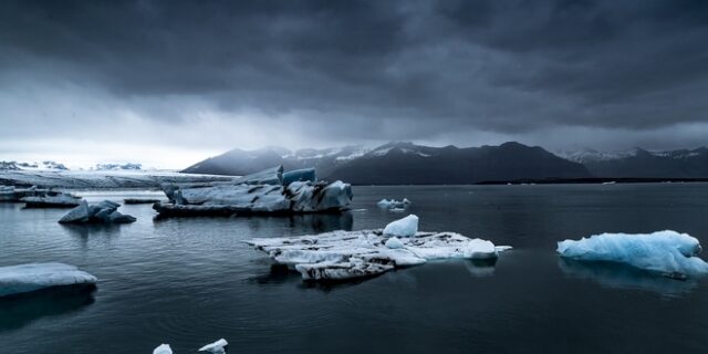 Κλιματική αλλαγή: Νέο ρεκόρ θερμοκρασίας στους ωκεανούς