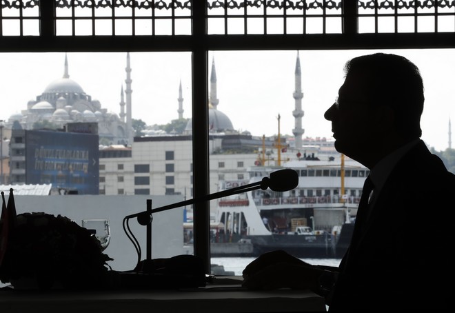 Ο Ιμάμογλου, η διώρυγα στην Κωνσταντινούπολη, τα νέα κόμματα και η επίσπευση των εκλογών για το 2020