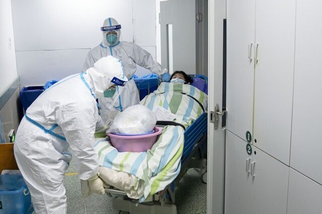 Κοροναϊός: Δοκιμάζεται φάρμακο για τον HIV για την αντιμετώπιση του ιού