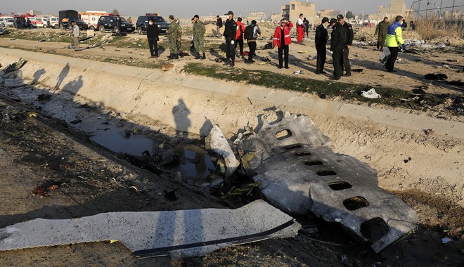 Συντριβή Boeing στο Ιράν: Το αεροσκάφος χτυπήθηκε από ιρανικό πύραυλο λένε οι ΗΠΑ