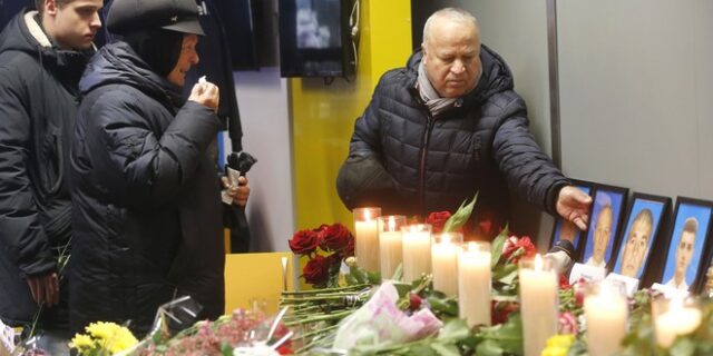Κατάρριψη Boeing στο Ιράν: Επαναπατρίζονται οι 11 σοροί των Ουκρανών