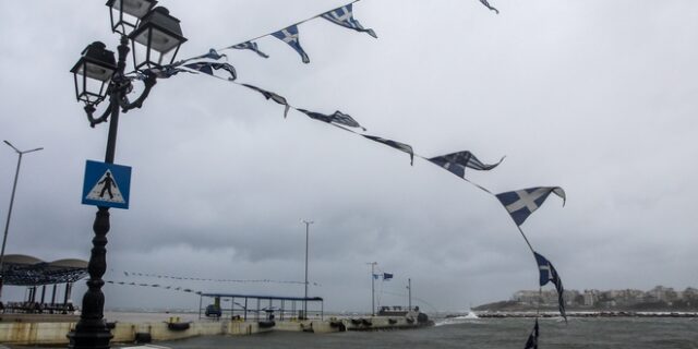 Κακοκαιρία Ηφαιστίων: Με αμείωτους ρυθμούς οι εργασίες του ΔΕΔΔΗΕ για την αποκατάσταση ζημιών
