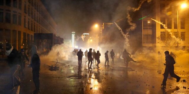 Λίβανος: 220 τραυματίες σε συγκρούσεις διαδηλωτών – δυνάμεων της τάξης