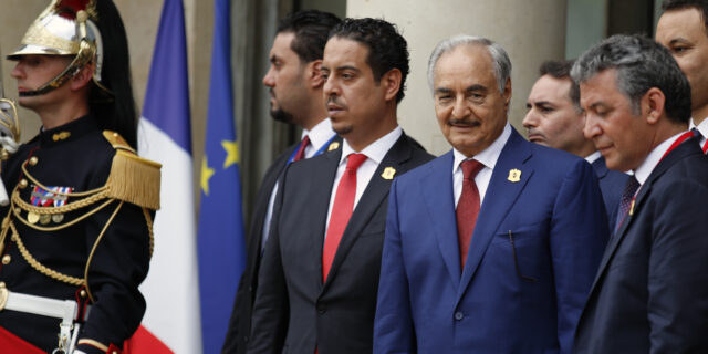 Λιβύη: Ο στρατάρχης Χάφταρ στηρίζει την εκεχειρία