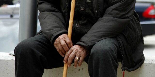 Κρήτη: Ξυλοδαρμός ηλικιωμένου – Άγνωστος του επιτέθηκε με μαγκούρα