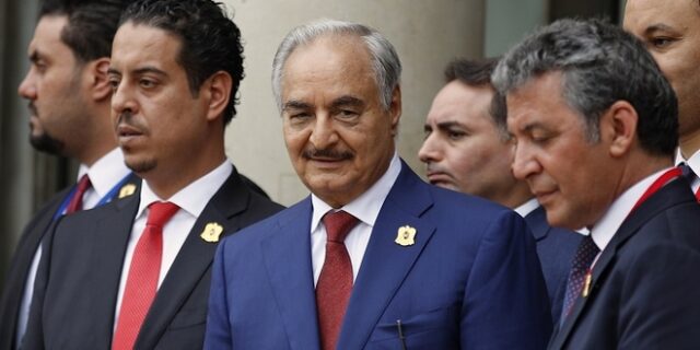 Λιβύη: Διορία 48 ωρών ζήτησε ο στρατάρχης Χάφταρ