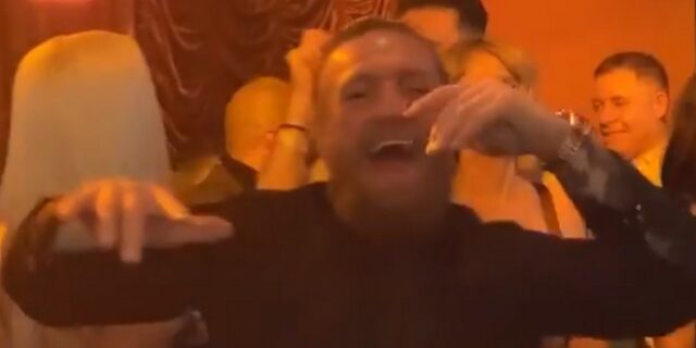 Conor McGregor: Ο ξέφρενος χορός του Ιρλανδού στο πάρτι της νίκης