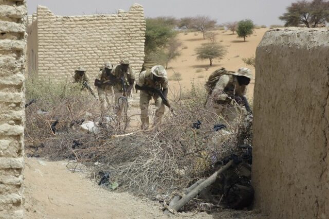 Νίγηρας: Πολύνεκρη επίθεση σε φυλάκιο στρατού