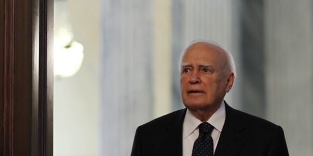 Παπούλιας για Βαλυράκη: “Η κοινή μας πορεία στα μονοπάτια του σοσιαλισμού είχε την ομορφιά μιας μεγάλης φιλίας”