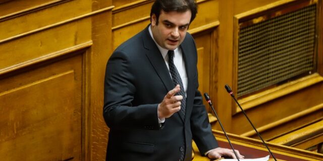 Πιερρακάκης: Η δήλωση γέννησης ενός παιδιού αρχίζει και τελειώνει στο μαιευτήριο