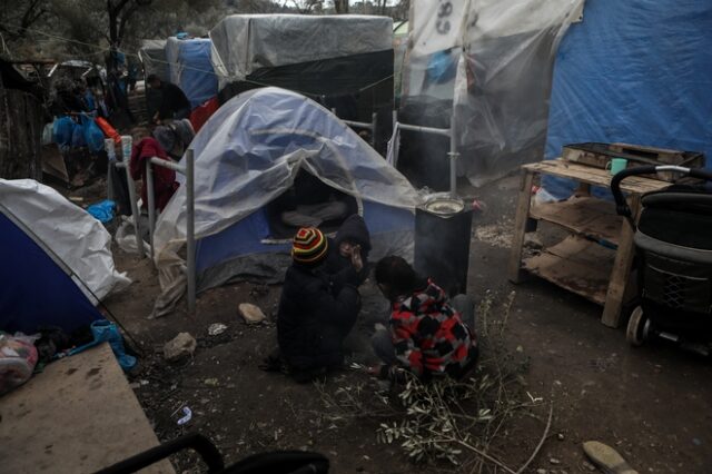 Χίος: “Όχι” σε νέα μεγάλη δομή για πρόσφυγες είπε το δημοτικό συμβούλιο