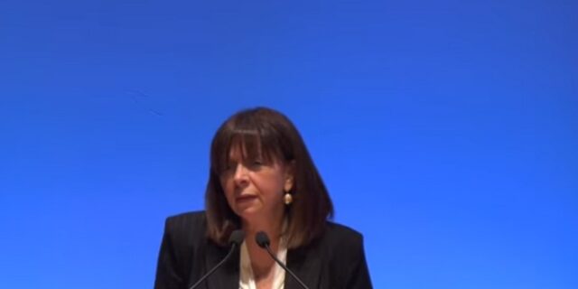 ΣΥΡΙΖΑ: “Η κυρία Σακελλαροπούλου είναι το ακριβώς αντίθετο από ό,τι εκπροσωπεί η ΝΔ”