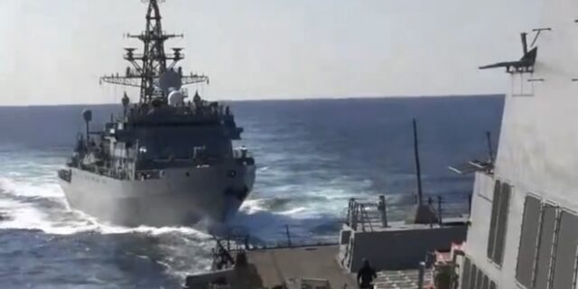 Ρωσία: Διαψεύδει το παρ’ ολίγον θερμό επεισόδιο με τις ΗΠΑ