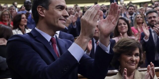 Ισπανία: Κυβέρνηση συνασπισμού κι επισήμως από σήμερα