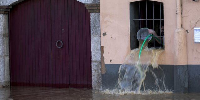 Ισπανία: Η “Γκλόρια” άφησε πίσω της 13 νεκρούς – Έκτακτη σύγκληση υπουργικού συμβουλίου