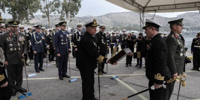 Παράδοση-παραλαβή καθηκόντων αρχηγού Στόλου: Τα εθνικά δίκαια υπερτερούν των αριθμών
