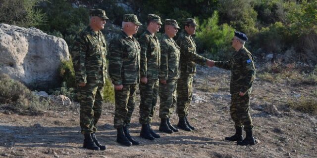 Αρχηγός ΓΕΣ: Επίσκεψη στα Δωδεκάνησα, στη σκιά των τουρκικών παραβιάσεων