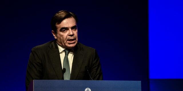 “Το ωραίο θα είναι η νέα Πρόεδρος της Δημοκρατίας να δώσει το κύπελλο στον Άρη”!