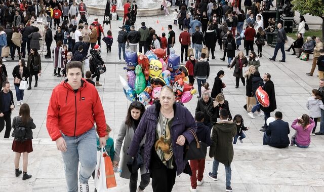 Ασφαλιστικό: Όλες οι αλλαγές σε συντάξεις και εισφορές – Όσα προβλέπει το νομοσχέδιο