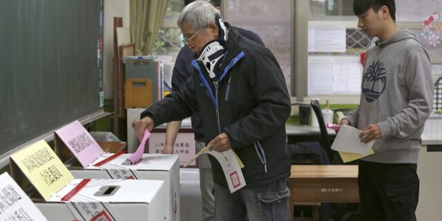 Ταϊβάν: Άνοιξαν οι κάλπες για τις προεδρικές εκλογές