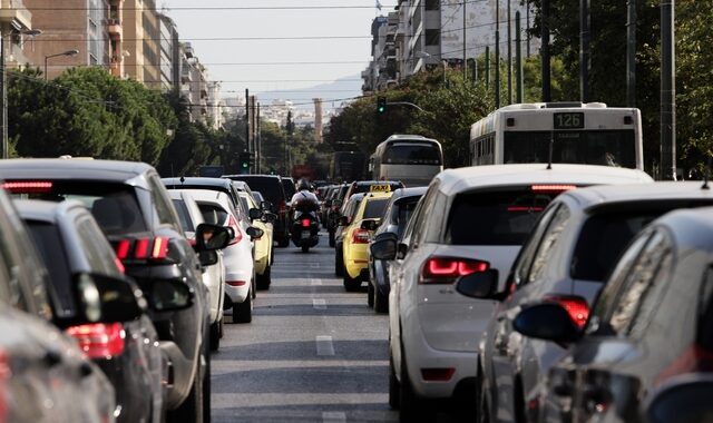 Τέλη κυκλοφορίας 2021: Ίδια με το 2020 αλλά με μεγαλύτερη προθεσμία πληρωμής