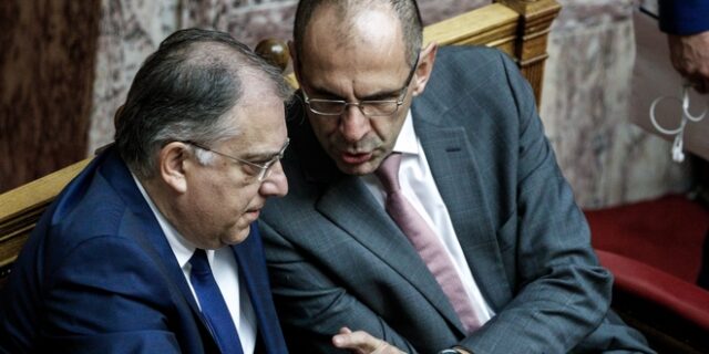 Γκρίνιες στελεχών ΝΔ στη σύσκεψη για το προσφυγικό