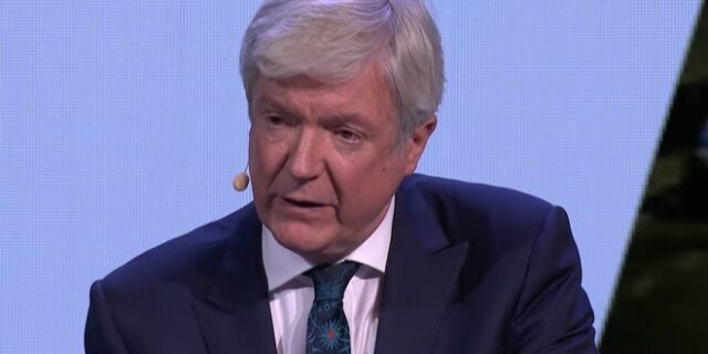 Βρετανία: Αποχωρεί το καλοκαίρι ο γενικός διευθυντής του BBC