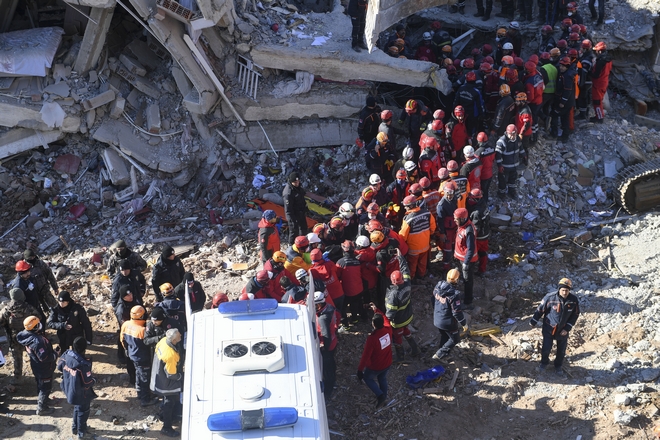 Τουρκία: Ανεβαίνει ο αριθμός των νεκρών από τον σεισμό