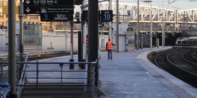 Σουηδία: Αντί των δρομολογίων, εικόνες πορνογραφικού υλικού στις οθόνες